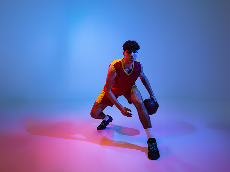 活塞力克骑士康宁汉姆27+6+7米切尔30+6加兰三分7中0